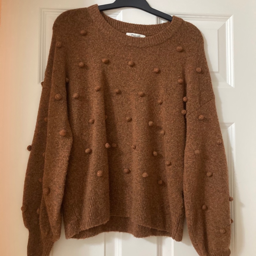 Pom Pom sweater